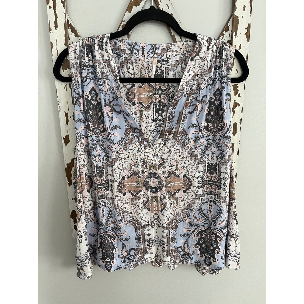 Free People Darcy V-Neck Printed Swing‎ Tank Top Size Small